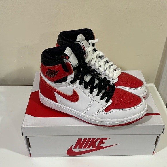 Air Jordan 1 OG - Picture 1 of 4